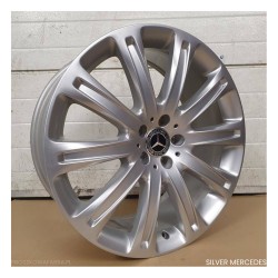 Metalik Mercedes - Benz